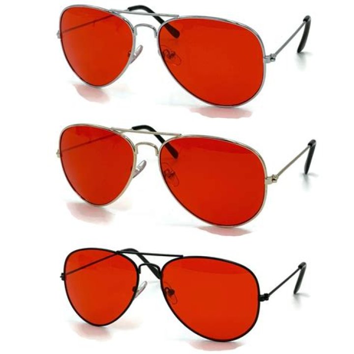 Red Sunglasses: Smart, Sassy and Stylish