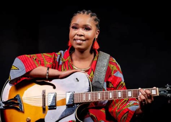 Renowned South African Singer Bulelwa Mkutukana, Known as Zahara, Passes Away at 35