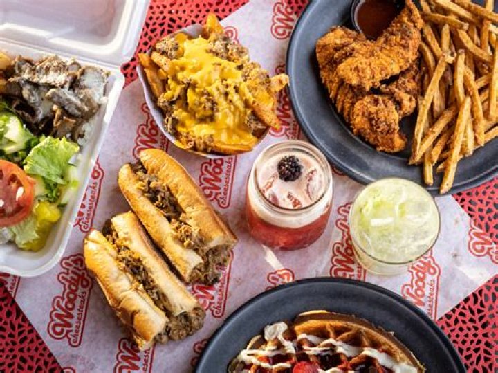 Restaurants, bars in Atlanta crowded over Memorial Day weekend
