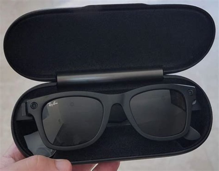 Review of Ray-Ban Stories from Someone with Zero Tech Skills