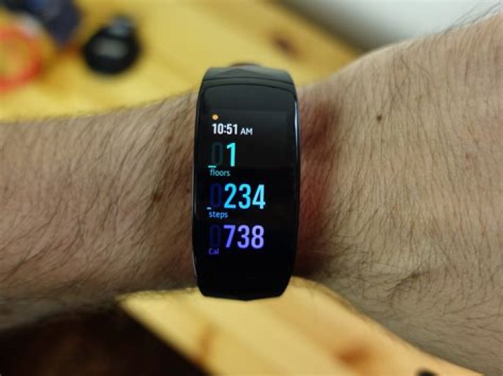 Samsung Gear Fit2 Pro review: The best fitness tracker for most people
