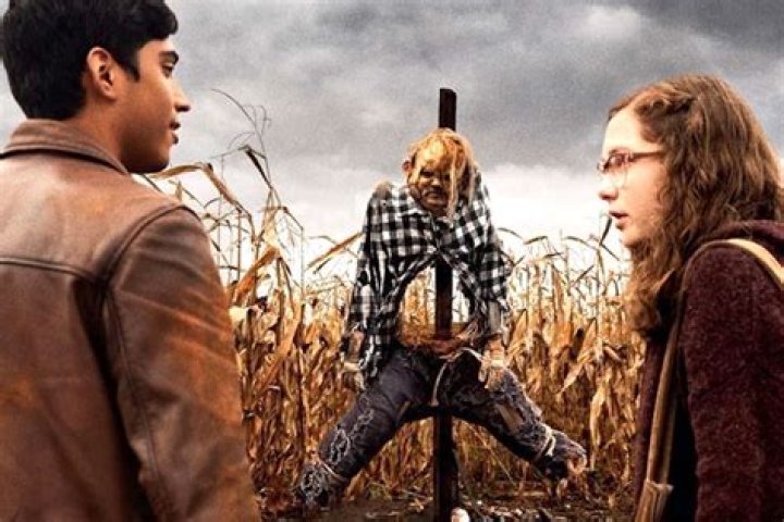 Scary Stories To Tell In The Dark Is An Underrated PG-13 Horror Film For the Whole Family