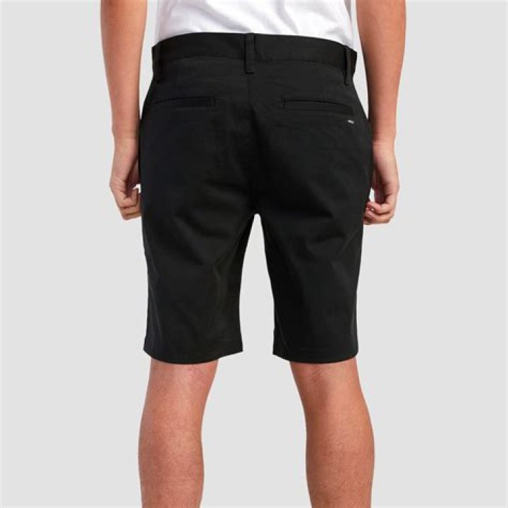 Shoppers Are Buying Multiple Pairs of These $20 Chino Shorts