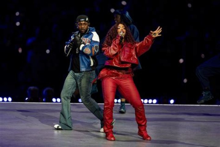 SZA's Most Memorable Fashion Moments