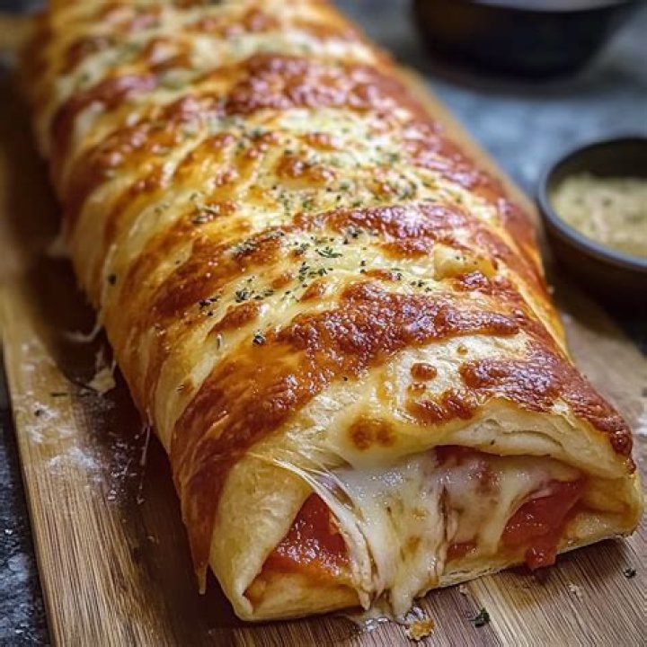 Thanksgiving Stromboli | Recipe - Rachael Ray Show