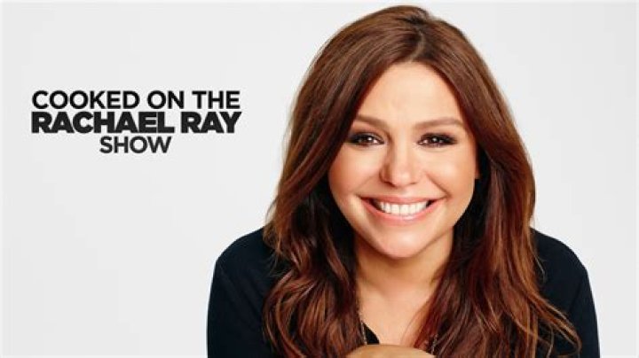 The Giveaways Begin | Rachael Ray Show