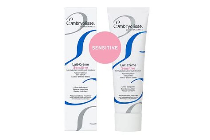 This Sensitive Skin French Moisturizer Is Also a Primer
