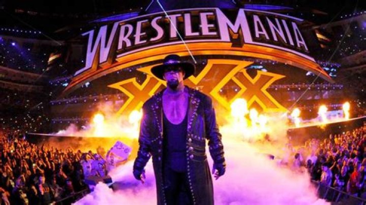 Top 10 greatest moments of The Undertaker in WWE history