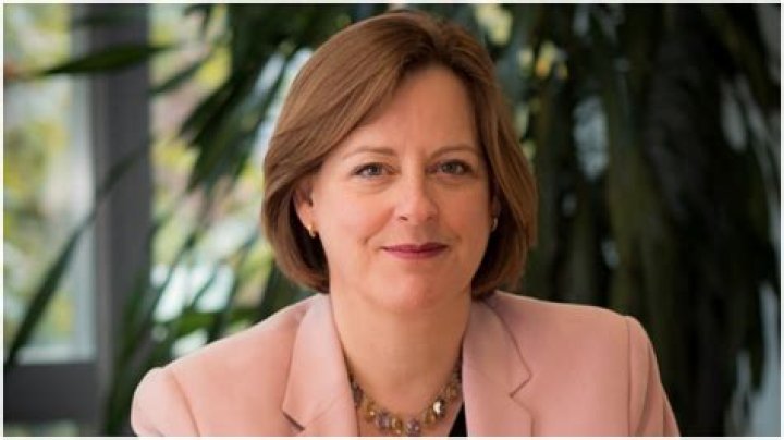 U.K. Media Regulator Chief on Politicians Doubling Up as Newsreaders