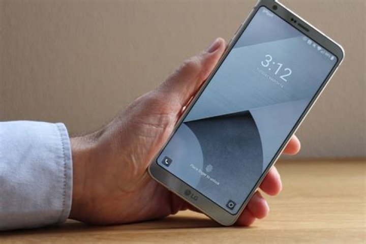 Unlocked LG G6 finally gets Android 8.0 Oreo update