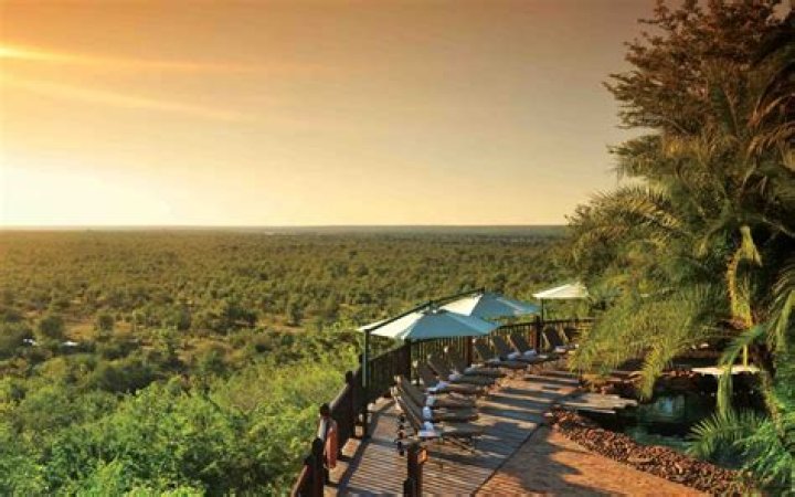 Victoria Falls Safari Lodge Hotel Review, Zimbabwe