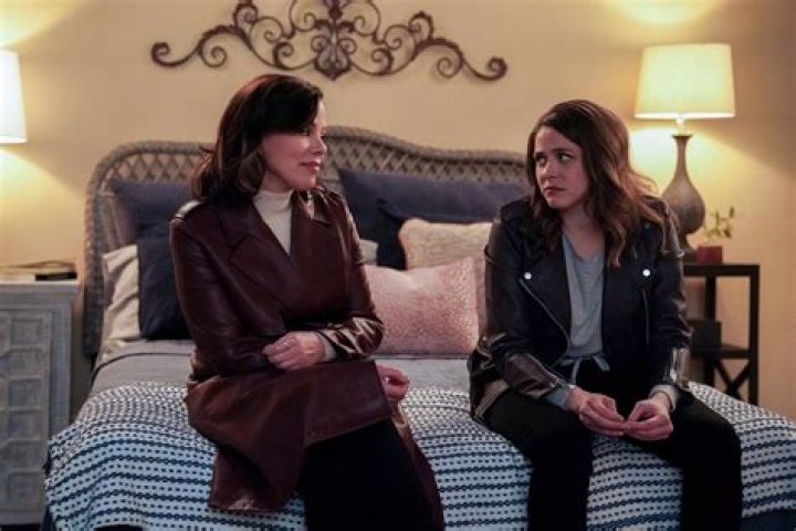 What Happened To Olivia Luccardi’s Teeth?