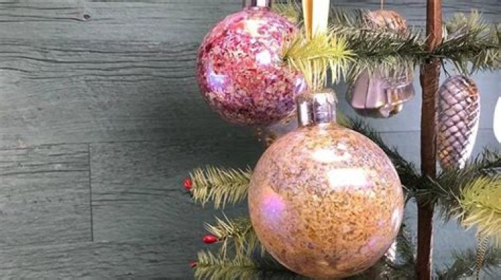 What Should You Do With Broken Ornaments? Bake Them!?